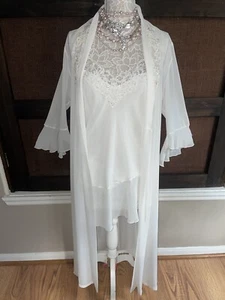2PC SET~LINEA DONATELLA Gown & Robe M Beads SATIN/Chiffon Chemise Medium Bridal - Picture 1 of 13