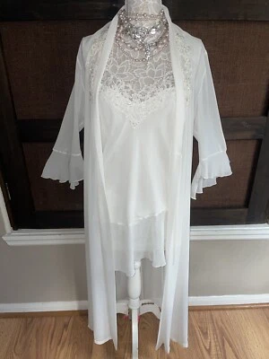 2PC SET~LINEA DONATELLA Gown & Robe M Beads SATIN/Chiffon Chemise Medium Bridal - Image 1 of 4
