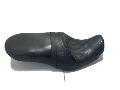 Asiento de doble recorrido Corbin BMC HD-FXD-6-DT-E, para Harley Davidson Dyna (2006-2017) Foto 1 de 4