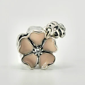 New Authentic Pandora Poetic Blooms charm 791827EN40 - Picture 1 of 4