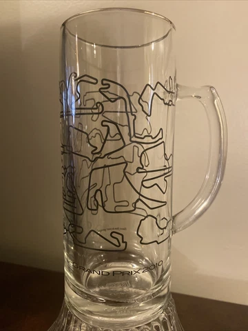 Grand Prix 2010 Racing Mugs /6 In Total Cover