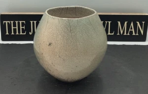 STEPHEN MURFITT RAKE POTTERY WITH BLUE AND BLUSH GLAZE VESSEL 16CM - Picture 1 of 6