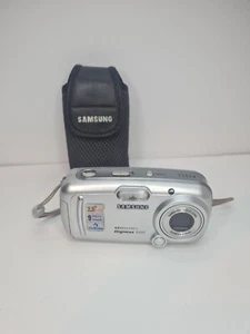 Samsung Digimax A400 4.0MP Digital Camera Silver With Samsung Case - Picture 1 of 15