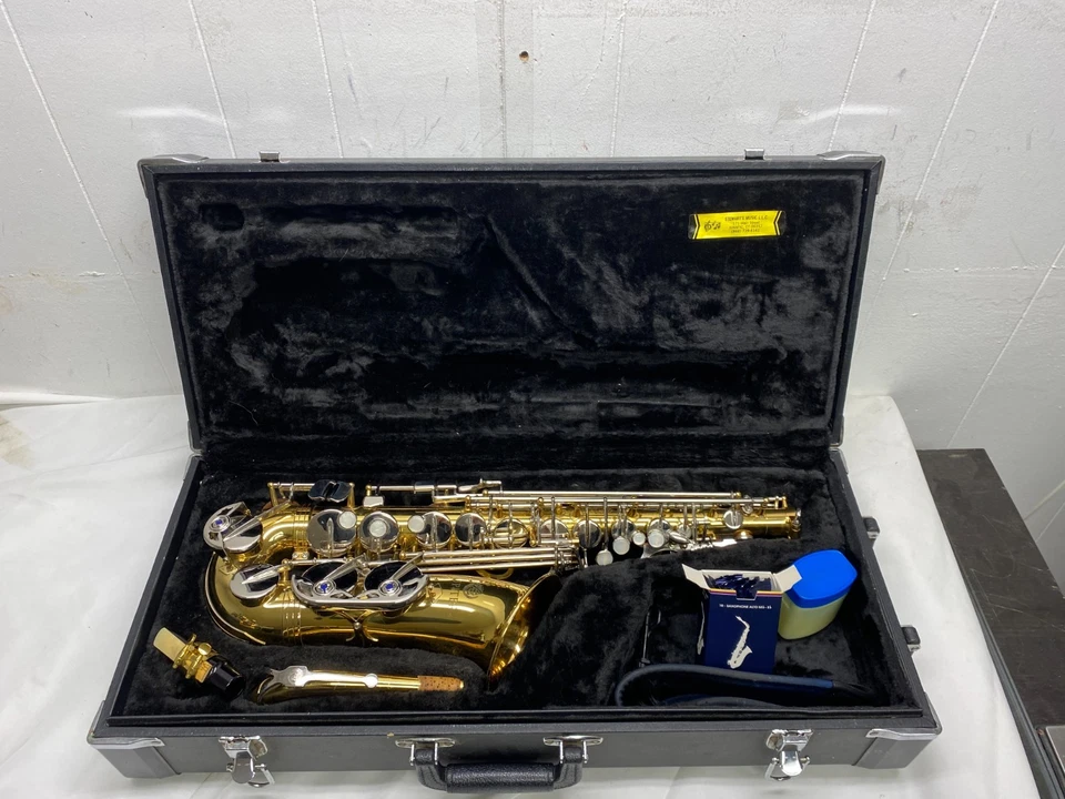 Jupiter JAS710 Alto Saxophone with Case - Image 1 of 4