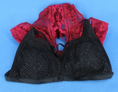 Victoria Secret Very Sexy Wireless Bralette Halter Bra Lot Size Medium #H8423 - Image 1 of 4