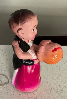 Nice Vintage  Celluloid Wind  Dancing Couple made in Occupied JAPAN w/Key - Image 1 of 4