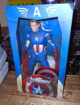 NECA MARVEL МСТИТЕЛИ БИТВА ПОВРЕЖДЕННЫЙ КАПИТАН АМЕРИКА МАСШТАБ 1/4 ФИГУРКА - Изображение 1 из 4