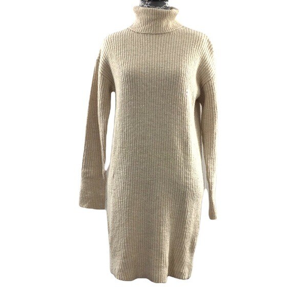 American Eagle Cream Knit Turtleneck 