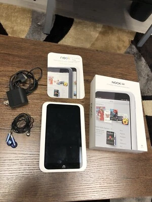 Barnes And Noble Nook HD - Image 1 of 4