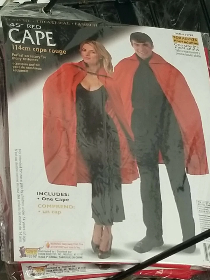 Capa Roja 45" con Cuello ~ CAPA DISFRAZ VAMPIRO ADULTO 50% de descuento venta final Foto 1 de 1
