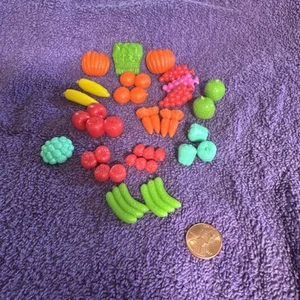 Barbie Größe Obst Gemüse Gemüse Äpfel Karotten Bananen Puppe Zubehör - Bild 1 von 8