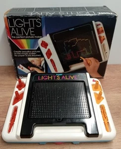 Original Vintage Tomy Creations Lights Alive Tested Minor Flaws - Picture 1 of 4