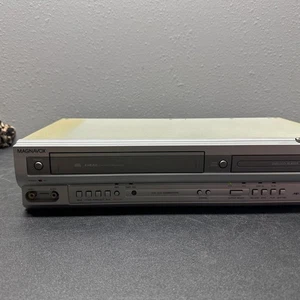 Magnavox MSD804 - DVD VCR Combo Reproductor 4 Cabezales HiFi VHS Probado/Funcionando SIN Control Remoto - Imagen 1 de 17