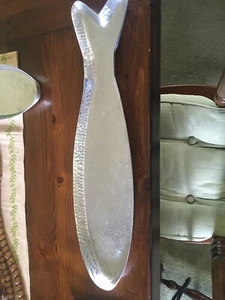 EXTRA STUNNING ALUMINUM Fish Serving Platter Tray 24" Target /THRESHOLD - Picture 1 of 4