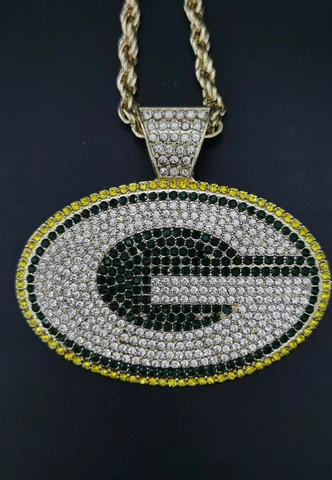 Green Bay Packers Football Team Necklace V-Neck Pendant Souvenir - 60 Cm Cover