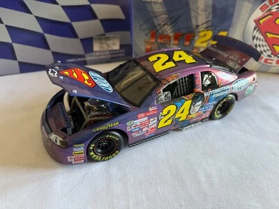 Action #24 Jeff Gordon DuPont Superman 1999 Monte Carlo #W249916077-6 1/24 Scale - Image 1 of 4