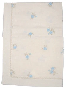 Tischdecke Mitteldecke 60 x 60 cm bestickt Borte Röschen Rosen Hossner Heimtex - Bild 1 von 2