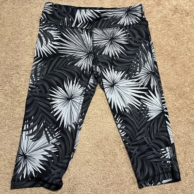 Material Niña Activa Mujer Talla L Yoga Gimnasio Leggings Capris Gris Negro Floral Foto 1 de 4