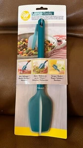 Wilton Versa-Tools Mix and Whisk Spatula Mash Scrape Nylon Silicone Spatula Teal - Picture 1 of 4