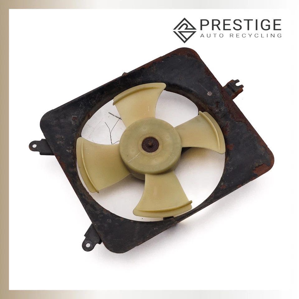 1994-1997 HONDA ACCORD A/C Condenser Cooling Fan Motor w/Shroud 38615-P0A-000 - Image 1 of 3