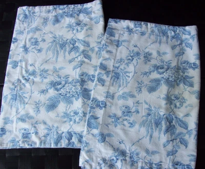 Eddie Bauer Blue Floral Flannel Standard Pillow Shams (2)~100% Cotton~Excellent - Image 1 of 4