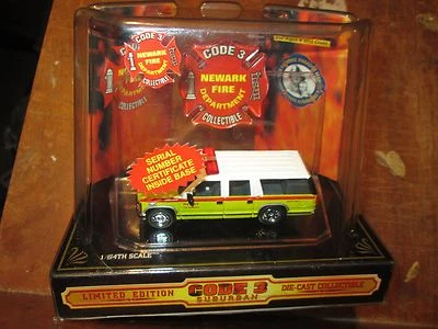 CODE 3 Chevy suburban newark fire dept. 1/64  limited ed 12408 very good looking - Image 1 of 4