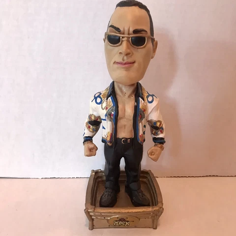 WWE WWF Rumble Heads Dwayne THE ROCK Johnson Resin Bobblehead Vintage 2002 Cover
