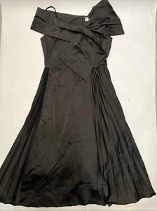 C Kleid Design schwarz schulterfrei Kleid Faltenrock Schleife Design Größe Large - Bild 1 von 18
