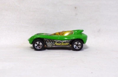 1998 Hot Wheels Featuring CAT-A-PULT Strike Decoy Green VG/NM - See Description - Image 1 of 4
