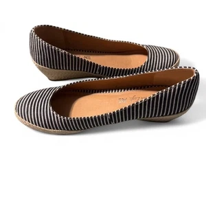 American Eagle Outfitters Espadrilles Wedge Women Black/White Slip-on's 8.5 VTG - Picture 1 of 5
