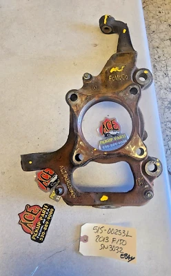 10-14 Ford F150 10-15 Expedition Lincoln Navigator 4x2 Left Driver side Knuckle Foto 1 de 4