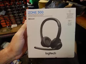 Logitech Zone 300 Wireless Headset with Dual Noise-Canceling Mics - Black 🔥NEW - Picture 1 of 1