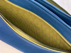 Auth BOTTEGA VENETA Medium Blue And Yellow Leather Handbag Handbag - Picture 1 of 12
