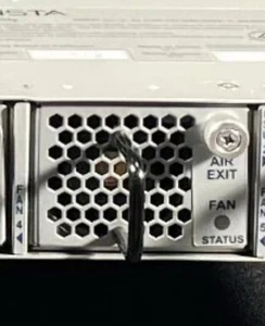 Módulo de ventilador de flujo de aire trasero a delantero Arista Networks serie 7100 - FAN-7100-R - Imagen 1 de 1