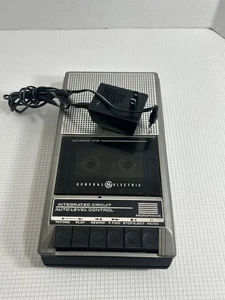 VINTAGE GE GENERAL ELECTRIC Cassette Tape Recorder Player Model 3-5016D VIDEO - Picture 1 of 13