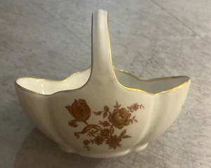 Limoges France porcelain basket red & gold floral design candy dish Vintage - Picture 1 of 17
