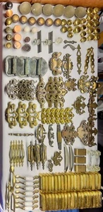 Huge Mix LOT of 155 Antique Vintage MCM Drawer Pull Cabinet Handles Knobs Rustic - Picture 1 of 15