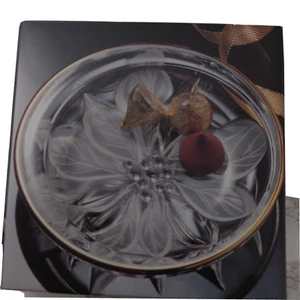 Bandeja de vidrio redonda Studio Nova plato nueces dulces - borde dorado de pascua - Imagen 1 de 6