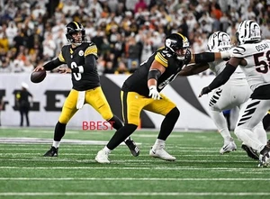 AARON RODGERS PITTSBURGH STEELERS QB 4 TDS VS BENGALS 10/16/25 COLOR 8X10 - Picture 1 of 1