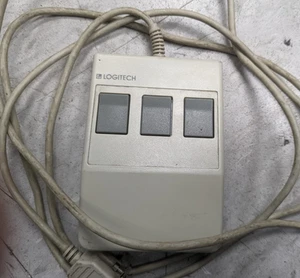 Vintage  Logitech P7-3F Ball Mouse 3 Button - Picture 1 of 4