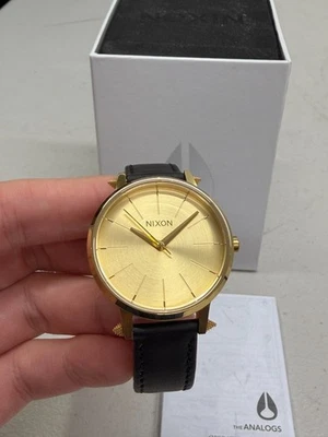 Nixon Kensington Leather Watch in Gold / Artifact - A108 3148-00 - Image 1 of 4