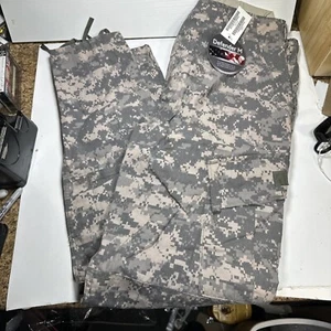 Pantalones Defender M Militar Fatigues Talla Mediana Reg Resistente al Llama 2009 Nuevos con Etiquetas - Imagen 1 de 12