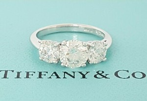 tiffany and co 3 stone engagement ring