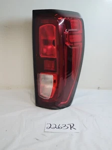 GENUINE GMC SIERRA 1500 2019-2024 RIGHT PASSENGER SIDE TAIL LIGHT LAMP HALOGEN - Picture 1 of 17