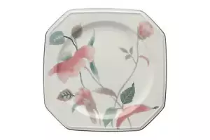 Mikasa Continental - Silk Flowers - Breakfast / Lunch Plate - 258915G - Picture 1 of 2
