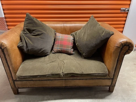 RALF LAUREN CHESTERFIELD SOFA VINTAGE LEATHER Cover