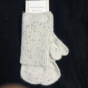 CUPCAKES AND CASHMERE 100% CASHMERE MITTEN Beige Speckled -NWT One Size Fits All - Picture 1 of 7
