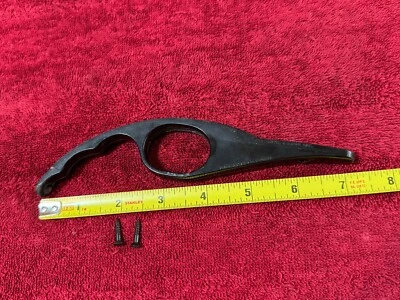 Mossberg 151 Stock Trigger Guard & Screws 0.22LR- 型号 151M 46b 46m- 31049a — 第 1/4 张图片