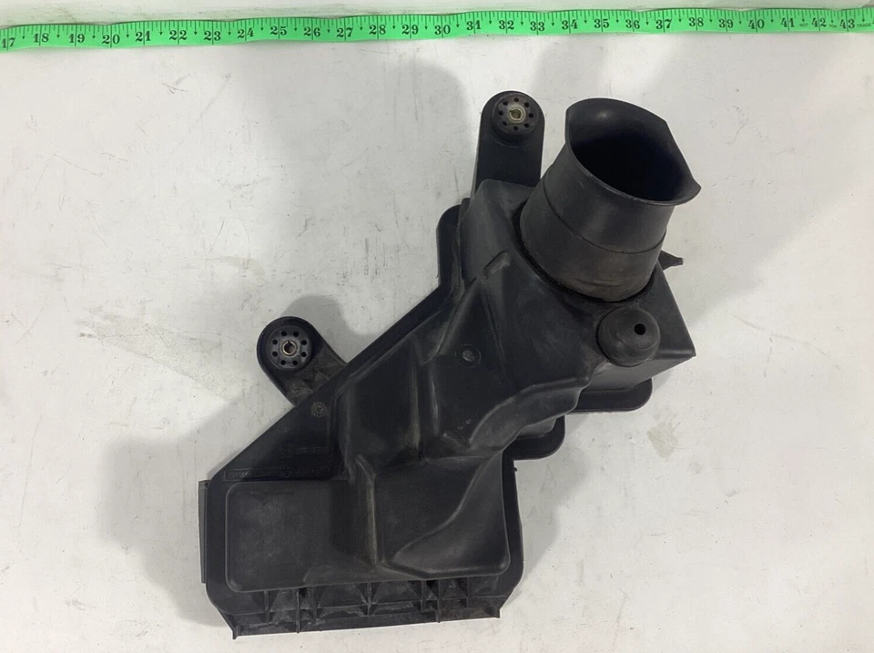 BMW 750i E65 2006-2008 caja de admisión de aire para pasajeros filtro limpiador cubierta exterior OEM Foto 1 de 4