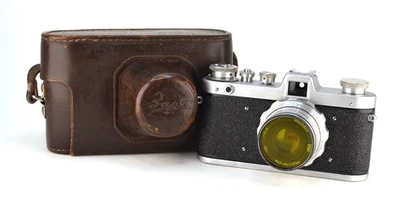 SERVICED! SOVIET USSR "FED ZARIA (ZARYA)" camera + INDUSTAR-26m lens M39 f2.8/50 - Image 1 of 4